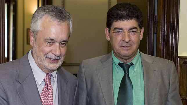 El presidente de la Junta de Andalucía, José Antonio Griñán (PSOE), y el vicepresidente Diego Valderas (IU).