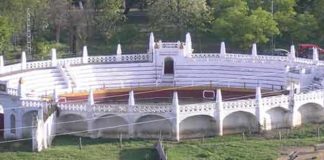 Plaza de toros de Cazalla de la Sierra.