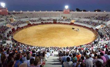Plaza de toros de Utrera.