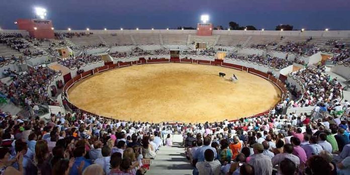 La plaza de toros de Utrera.