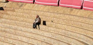 La plaza de Sevilla ha perdido unos 3.000 abonados en cuatro años. (FOTO: Javier Martínez)