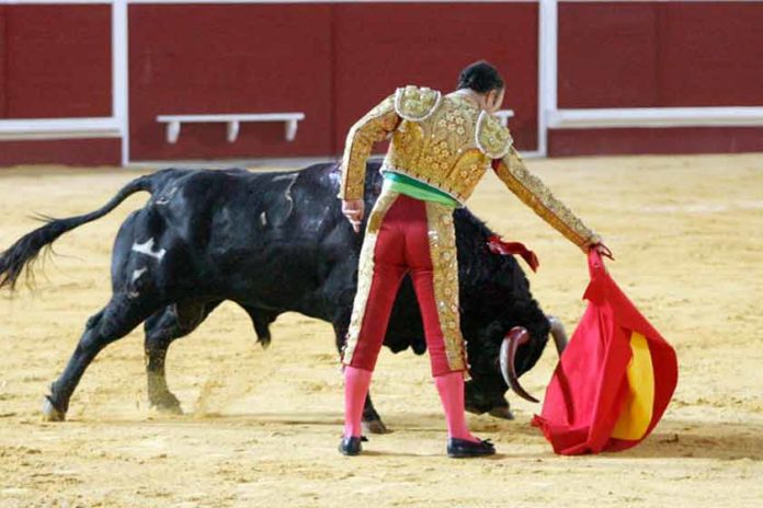 La naturalidad de Pepe Luis el día de su adiós en Utrera. (FOTO: lopez-matito.com)