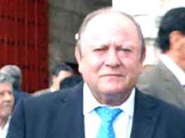 Julián Salguero, a la entrada a los toros en la pasada Feria de Abril. (FOTO: Javier Martínez)