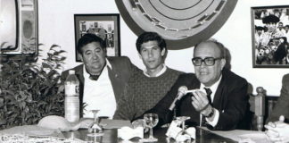 A la izquierda, El Pelusa, en la época que era presidente de la Peña Curro Durán de Utrera, junto al propio Curro Durán y el periodista Filiberto Mira.