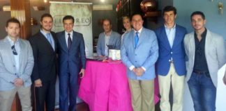 Acto de presentación en Sevilla de la colección.