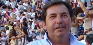 El taurino sevillano José María Almodóvar.