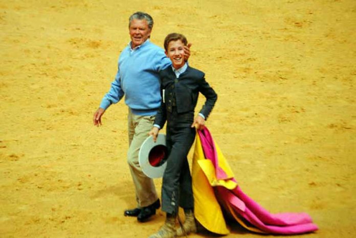 Antonio Ruiz 'Espartaco', el perfecto profesor de Calerito, en la vuelta al ruedo en el tentadero público de Zafra. (FOTO: Alba Jamardo)