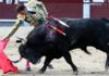 El Cid, en un derechazo esta tarde en Madrid. (FOTO: las-ventas.com)