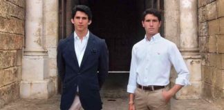 Los dos novilleros utreranos que participan en las novilladas de promoción de la Maestranza este año: Fernando González y Daniel Araujo. (FOTO: lopezmatito.com)
