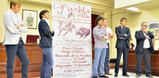 Presentación esta mañana del cartel del festival taurino de La Puebla del Río.