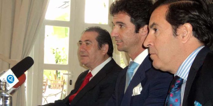 José Luis Cazalla, Luis Vilches y Manuel Vázquez, en la rueda de prensa de hoy. (FOTO: Javier Martínez)