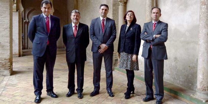 El delegado de la Junta con los tres presidentes titulares y el suplente.