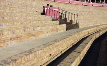 La ausencia del aforo habitual en la Feria de Abril ha sido la nota más destacada del decepcionante ciclo. (FOTO: Javier Martínez)