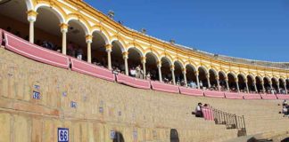 El dató más destacado de la Feria de Abril ha sido la ausencia de público. (FOTO: Javier Martínez)