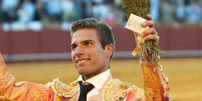 El novillero sevillano Miguel Ángel León. (FOTO: López-Matito)