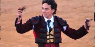Oliva Soto, en su actuación esta tarde en Valverde del Camino. (FOTO: Arizmendi)