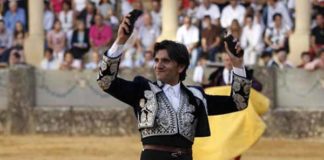 Diego Ventura, dos orejas hoy en Ronda.