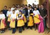 Los alumnos de la Escuela de Tauromaquia de Écija en la clase práctica para celebrar el final del curso 2014.