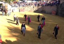 Paseíllo con Daniel Luque hoy en Segura de la Sierra (Jaén)