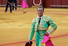 El diestro extremeño Antonio Ferrera, en la Maestranza durante la pasada Feria de Abril 2015. (FOTO: Javier Martínez)