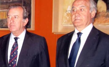 El teniente hermano mayor de la Maestranza, Javier Benjumea, y el empresario de la plaza, Ramón Valencia.