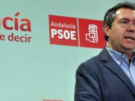 El alcade socialista de Sevilla, Juan Espadas, y su ambigüedad respecto a los toros.