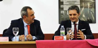 El diestro cordobés Chiquilín, junto al periodista taurino Juan Antonio Jiménez.