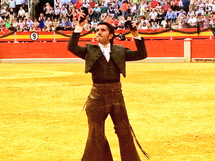 Diego Ventura. triunfador hoy domingo en el cierre de la Feria de Granada.
