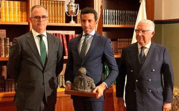 David de Miranda recibe el Trofeo ‘Manolo Vázquez’