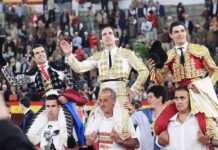 Juan Ortega y Pablo Aguado, a hombros en Almendralejo