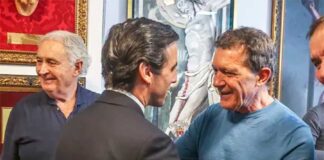 Banderas apadrina a Juan Ortega en la Semana Santa de Málaga