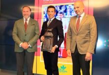 David de Miranda recibe el premio ‘Pepe Luis Vázquez’